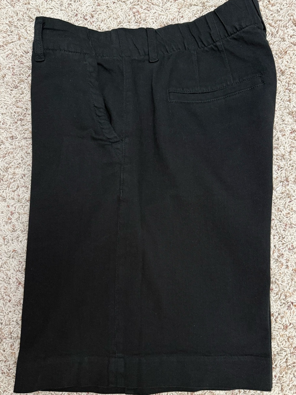 Women's American Eagle AE High Waisted  Black Stretch Trouser Bermuda Shorts 4